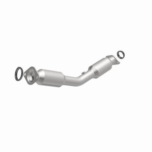 Nissan Sentra Catalytic Converter - Magnaflow - California Grade CARB Compliant Direct-Fit - `09-`12
