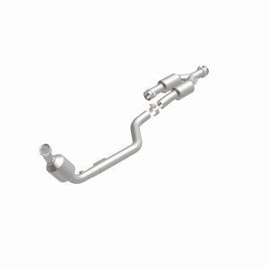 Chrysler Crossfire Catalytic Converter - Magnaflow - California Grade CARB Compliant Direct-Fit - `07-`08