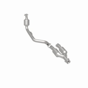 Chrysler Crossfire Catalytic Converter - Magnaflow - California Grade CARB Compliant Direct-Fit - `07-`08