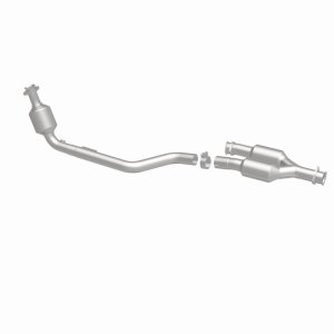 Chrysler Crossfire Catalytic Converter - Magnaflow - California Grade CARB Compliant Direct-Fit - `07-`08