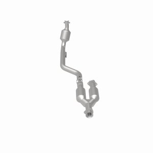 Chrysler Crossfire Catalytic Converter - Magnaflow - California Grade CARB Compliant Direct-Fit - `07-`08