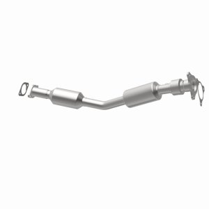 Chevrolet Cobalt Catalytic Converter - Magnaflow - California Grade CARB Compliant Direct-Fit - `08-`10