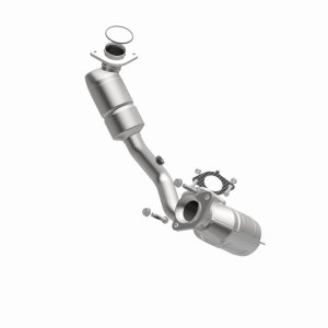 Ford Taurus Catalytic Converter - Magnaflow - Direct Fit - `04-`07
