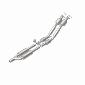 Volkswagen Passat Catalytic Converter - Magnaflow - Direct-Fit - `06-`08