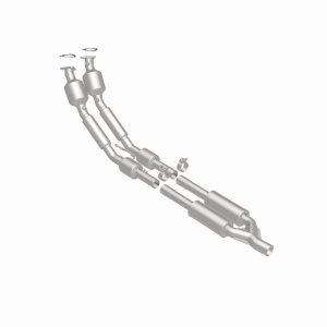 Volkswagen Passat Catalytic Converter - Magnaflow - Direct-Fit - `06-`08
