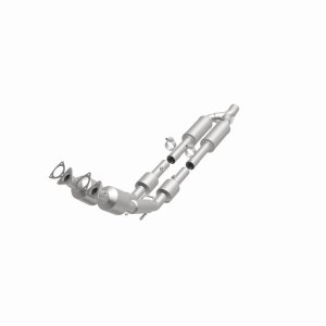 Volkswagen Passat Catalytic Converter - Magnaflow - Direct-Fit - `06-`08