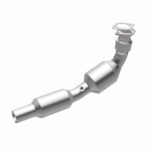Chevrolet Camaro Catalytic Converter - Magnaflow - Direct Fit - `12-`15 Chevrolet Camaro Catalytic Converter - Magnaflow - Direct Fit - `12-`15