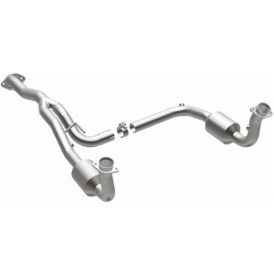 Jeep Liberty Direct-Fit Catalytic Converter - Magnaflow - California Grade CARB Compliant - `05-`07