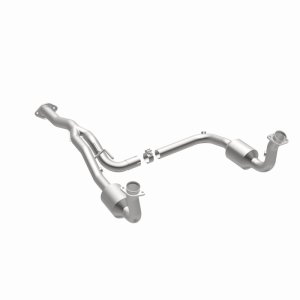 Jeep Liberty Direct-Fit Catalytic Converter - Magnaflow - California Grade CARB Compliant - `05-`07