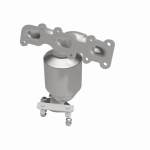 Lincoln MKT Catalytic Converter - Magnaflow - California Grade CARB Compliant Direct-Fit - 2011