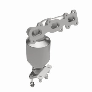 Lincoln MKT Catalytic Converter - Magnaflow - California Grade CARB Compliant Direct-Fit - 2011