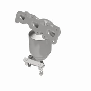 Lincoln MKT Catalytic Converter - Magnaflow - California Grade CARB Compliant Direct-Fit - 2011