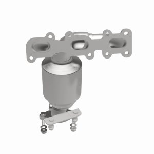 Lincoln MKT Catalytic Converter - Magnaflow - California Grade CARB Compliant Direct-Fit - 2011