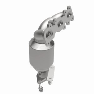 Lincoln MKT Catalytic Converter - Magnaflow - California Grade CARB Compliant Direct-Fit - 2011