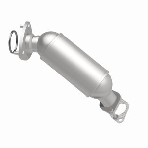 GMC Acadia Catalytic Converter - Magnaflow - Direct Fit - `07-`08