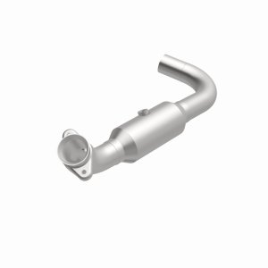 Ford Expedition Catalytic Converter - Magnaflow - CARB Compliant Direct-Fit - `07-`08