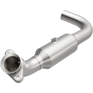 Ford Expedition Catalytic Converter - Magnaflow - CARB Compliant Direct-Fit - `07-`08