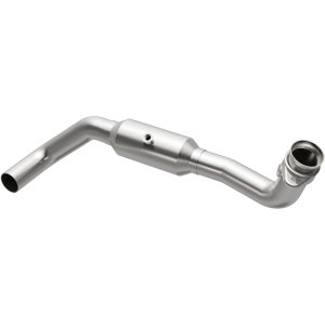 Lincoln Mark LT Catalytic Converter - Magnaflow - California Grade CARB Compliant - 2007