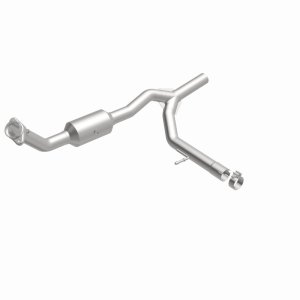 Lincoln Mark LT Catalytic Converter - Magnaflow - Direct Fit - 2007