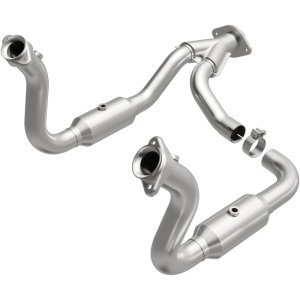 Ford F-250 Super Duty Catalytic Converter - Magnaflow - California Grade CARB Compliant Direct-Fit - `08-`10