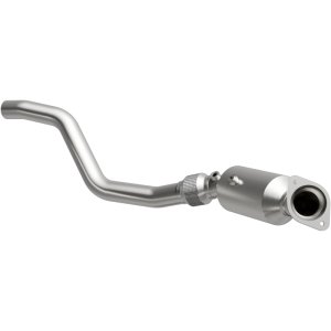 Chrysler 300 Catalytic Converter - Magnaflow - California Grade CARB Compliant Direct-Fit - 2006