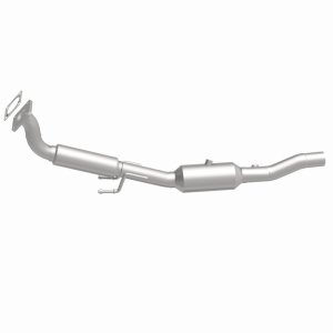 Volkswagen Jetta Catalytic Converter - Magnaflow - California Direct-Fit, CARB Compliant - `04-`05