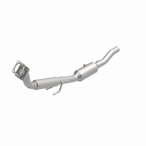 Volkswagen Jetta Catalytic Converter - Magnaflow - California Direct-Fit, CARB Compliant - `04-`05