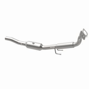 Volkswagen Jetta Catalytic Converter - Magnaflow - California Direct-Fit, CARB Compliant - `04-`05