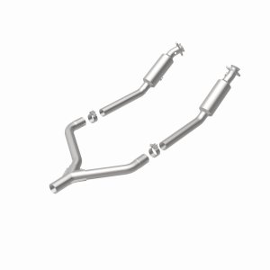 Ford Mustang Catalytic Converter - Magnaflow - California Grade CARB Compliant Direct-Fit - `05-`06