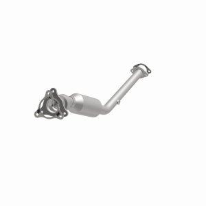Chevrolet Cobalt Catalytic Converter - Magnaflow - California Grade CARB Compliant Direct-Fit - `06-`07