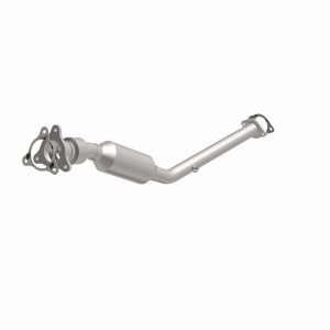 Chevrolet Cobalt Catalytic Converter - Magnaflow - California Grade CARB Compliant Direct-Fit - `06-`07