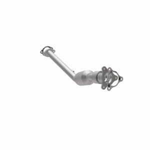 Chevrolet Cobalt Catalytic Converter - Magnaflow - California Grade CARB Compliant Direct-Fit - `06-`07