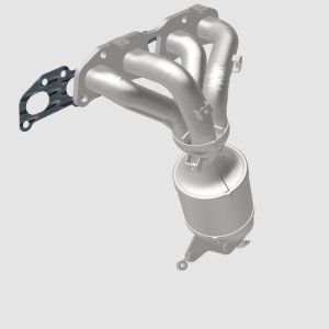 Nissan Rogue Catalytic Converter - Magnaflow - California Grade CARB Compliant Direct-Fit - `08-`13