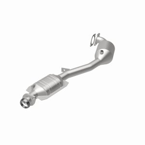 Subaru Outback Catalytic Converter - Magnaflow - California Grade CARB Compliant Direct-Fit - 2005