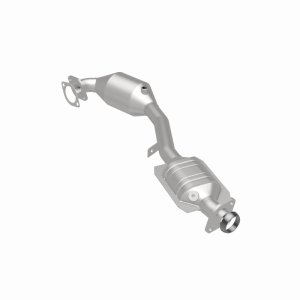 Subaru Outback Catalytic Converter - Magnaflow - California Grade CARB Compliant Direct-Fit - 2005