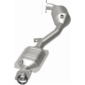 Subaru Outback Catalytic Converter - Magnaflow - California Grade CARB Compliant Direct-Fit - 2005