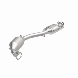Subaru Outback Catalytic Converter - Magnaflow - California Grade CARB Compliant Direct-Fit - 2005