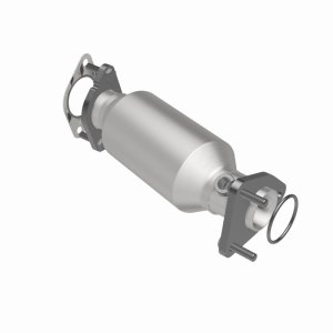 Nissan Frontier Catalytic Converter - Magnaflow - California Grade CARB Compliant, Direct-Fit - `05-`06