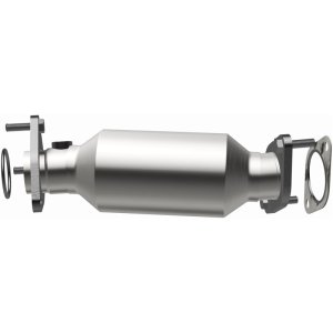 Nissan Pathfinder Catalytic Converter - Magnaflow - California Grade CARB Compliant, Direct-Fit - `05-`06