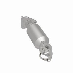 Nissan Frontier Catalytic Converter - Magnaflow - Direct Fit - `05-`06