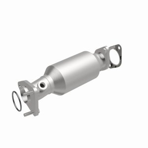 Nissan Pathfinder Catalytic Converter - Magnaflow - Direct Fit - `05-`06