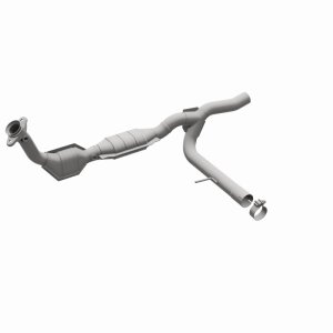 Ford F-150 Catalytic Converter - Magnaflow - California Grade CARB Compliant Direct-Fit - `04-`05 Ford F-150 Catalytic Converter - Magnaflow - California Grade CARB Compliant Direct-Fit - `04-`05