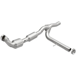 Ford F-150 Catalytic Converter - Magnaflow - California Grade CARB Compliant Direct-Fit - `04-`05