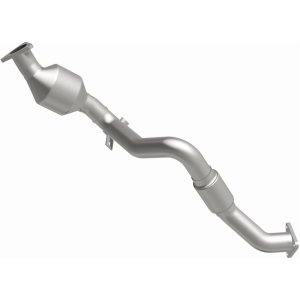 Volkswagen Touareg Catalytic Converter - Magnaflow - Direct Fit, California Grade CARB Compliant - 2007