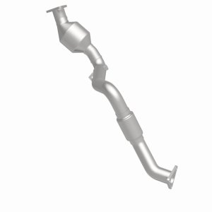 Volkswagen Touareg Catalytic Converter - Magnaflow - Direct Fit, California Grade CARB Compliant - 2007
