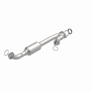 Toyota FJ Cruiser Catalytic Converter - Magnaflow - California Grade CARB Compliant Direct-Fit - `07-`11 Toyota FJ Cruiser Catalytic Converter - Magnaflow - California Grade CARB Compliant Direct-Fit - `07-`11