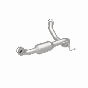 Toyota 4Runner Catalytic Converter - Magnaflow - California Direct-Fit - `10-`12