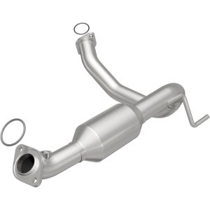 Toyota FJ Cruiser Catalytic Converter - Magnaflow - California Direct-Fit - `10-`11