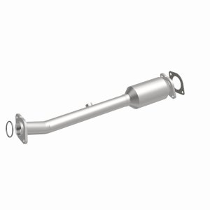 Nissan Frontier Catalytic Converter - Magnaflow - Direct Fit - `05-`06