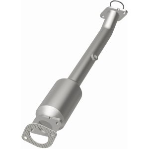 Nissan Pathfinder Catalytic Converter - Magnaflow - Direct Fit - `05-`06